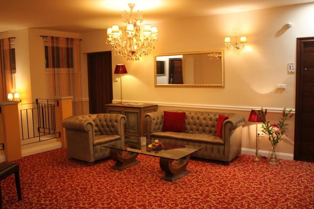 Hotel Al Faro Lodge Am See ポダースドルフ・アム・ゼー エクステリア 写真