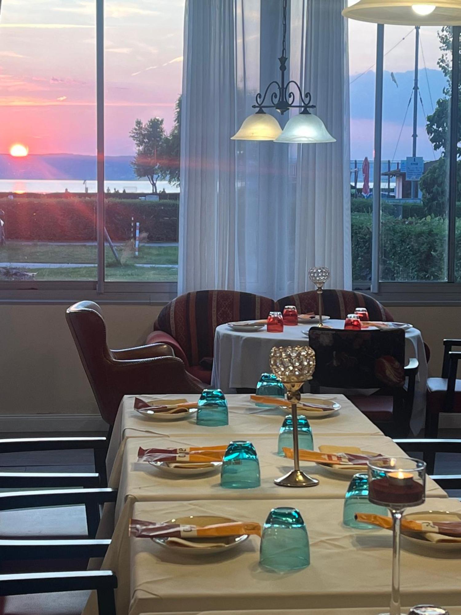 Hotel Al Faro Lodge Am See ポダースドルフ・アム・ゼー エクステリア 写真