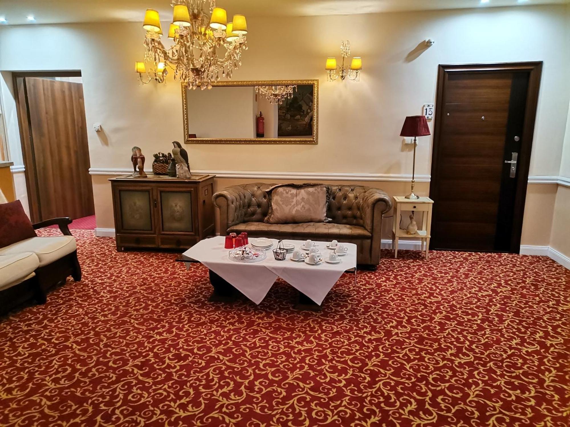 Hotel Al Faro Lodge Am See ポダースドルフ・アム・ゼー エクステリア 写真