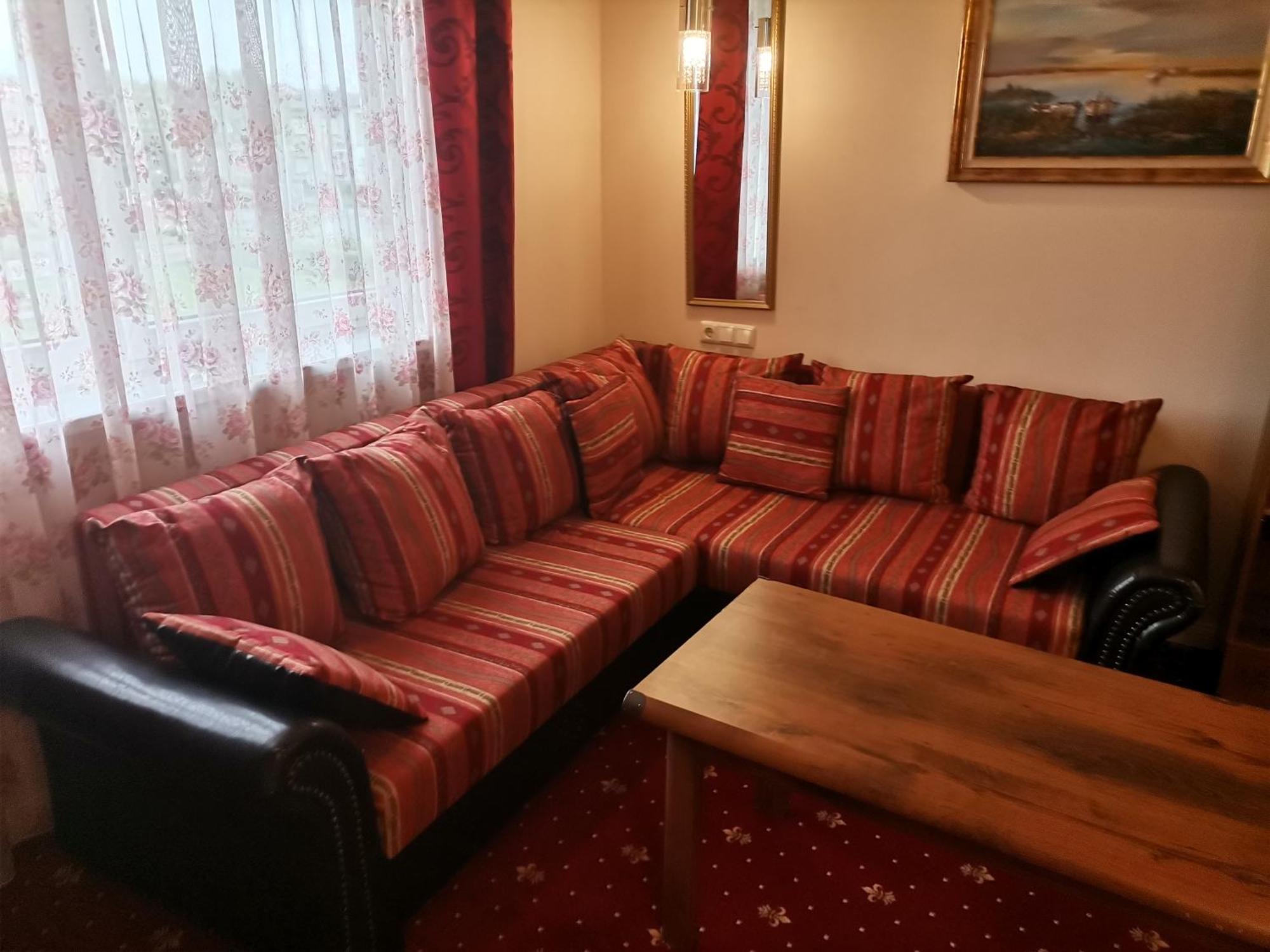 Hotel Al Faro Lodge Am See ポダースドルフ・アム・ゼー エクステリア 写真